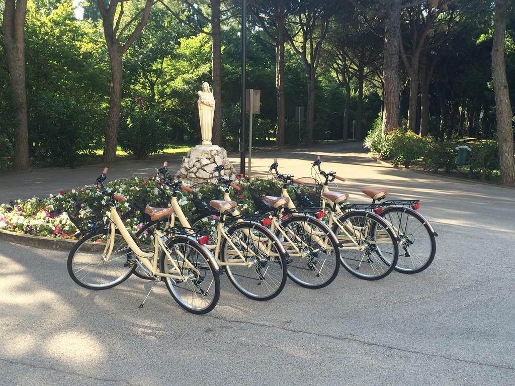 Casa Per Ferie Maria Assunta Hotel Lido di Jesolo Luaran gambar
